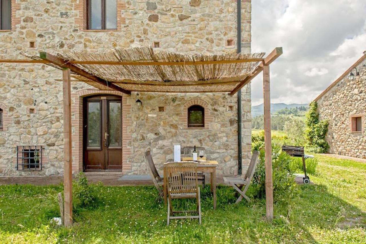 Agriturismo Fattoria Di Statiano Pomarance Exterior photo
