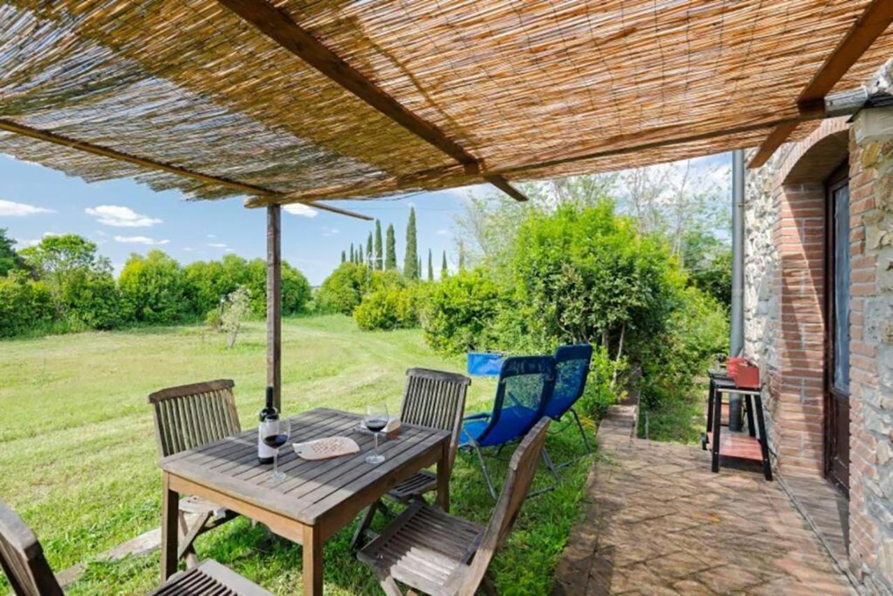 Agriturismo Fattoria Di Statiano Pomarance Exterior photo
